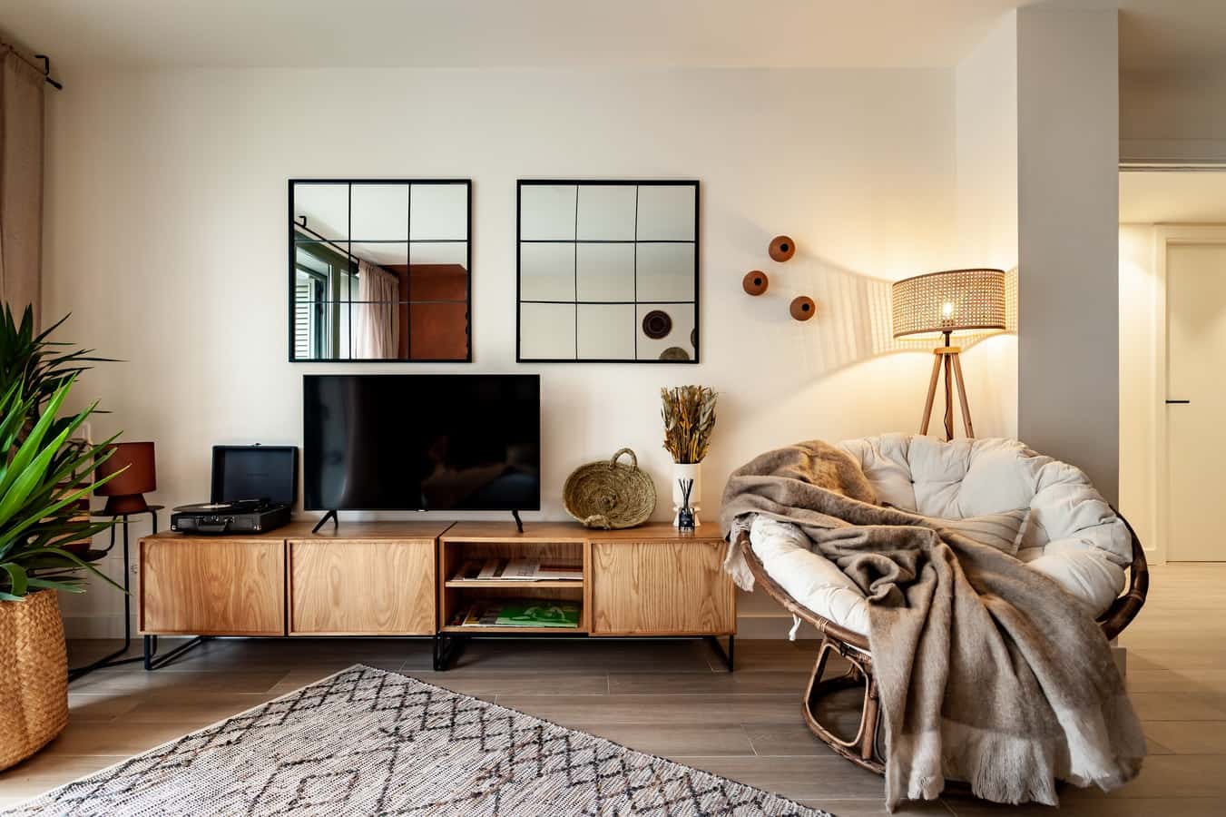 Furnished 3-bedroom flat in Eixample, 82 m² · 3