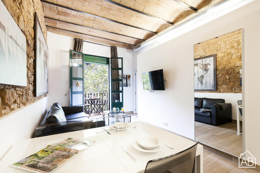 Furnished 2-bedroom flat in Ciutat Vella, 49 m² · 4