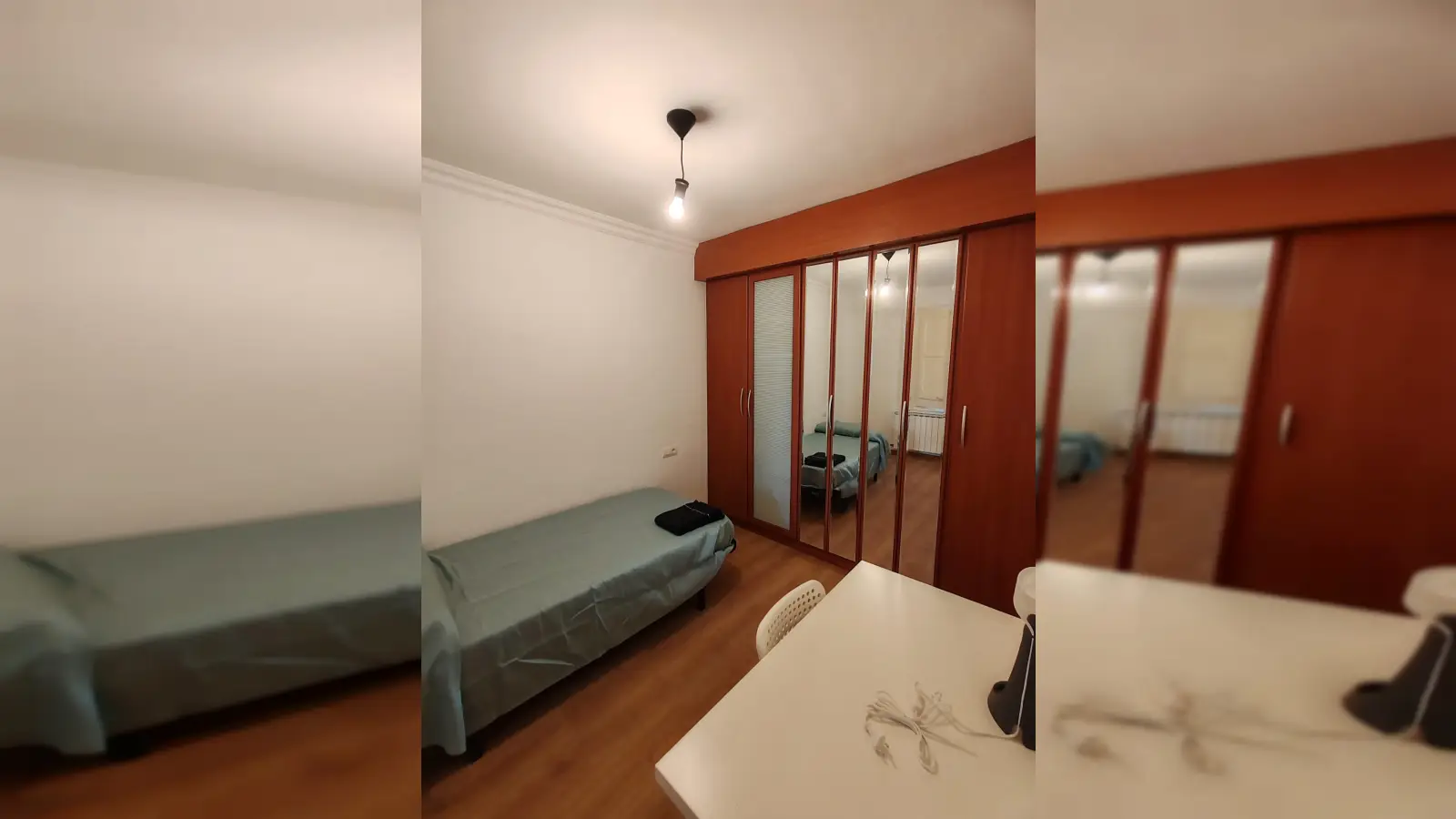 Furnished room in a shared flat in L'Hospitalet · 3