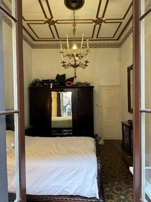 Room · Ciutat Vella