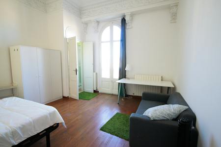 Listing photo