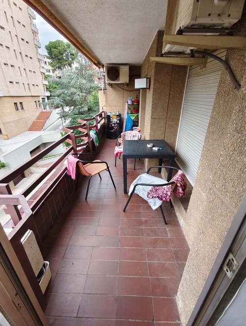 Room in a 4-person shared flat in Barcelona · 4