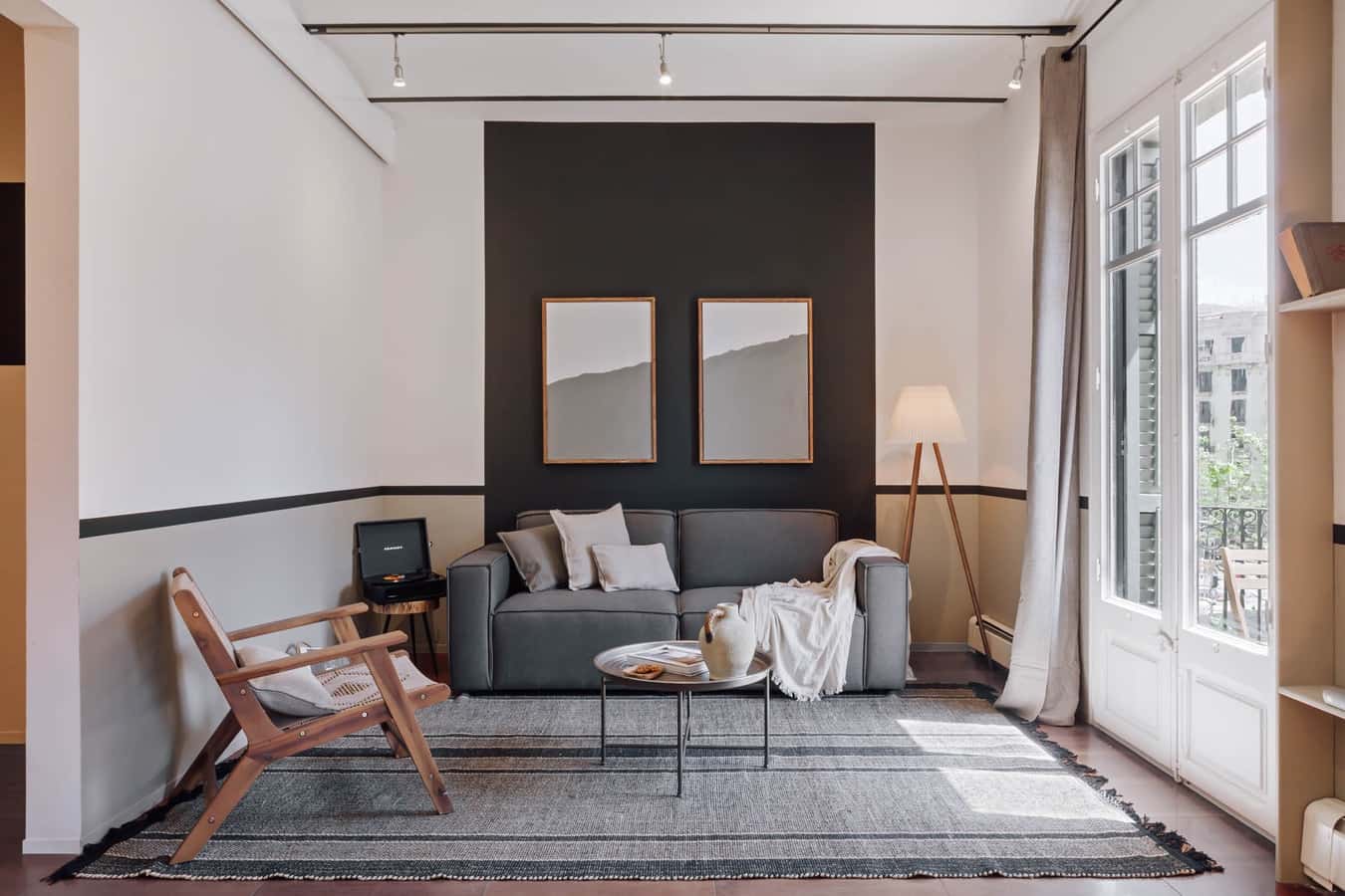 Furnished 2-bedroom flat in Eixample, 90 m² · 2
