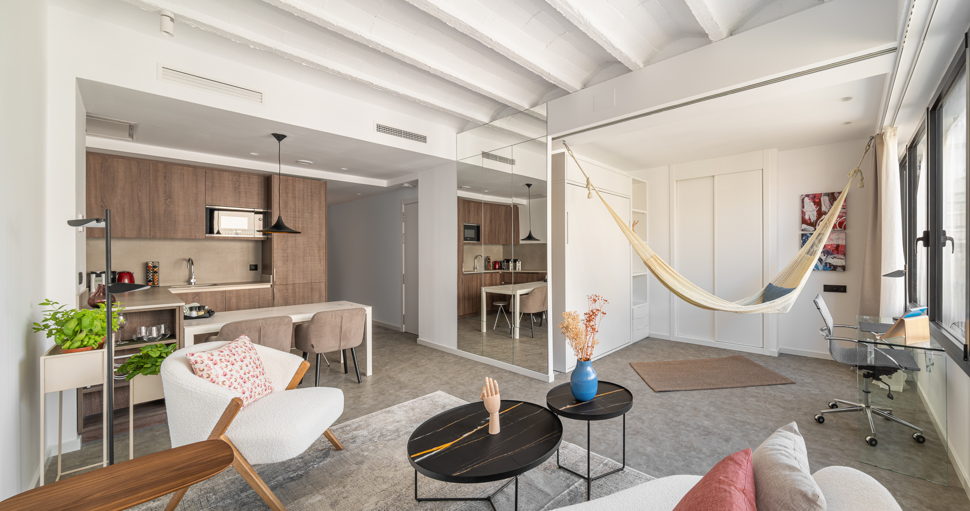 2-bedroom flat in Esplugues, 155 m² · 3
