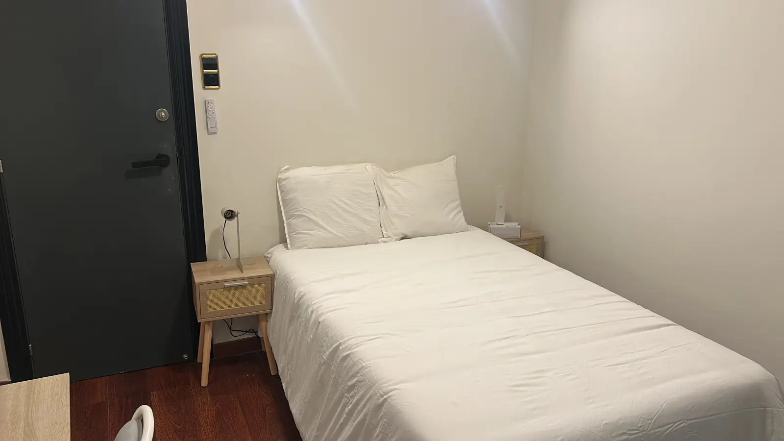 Furnished room in a shared flat in Sants-Montjuïc · 2