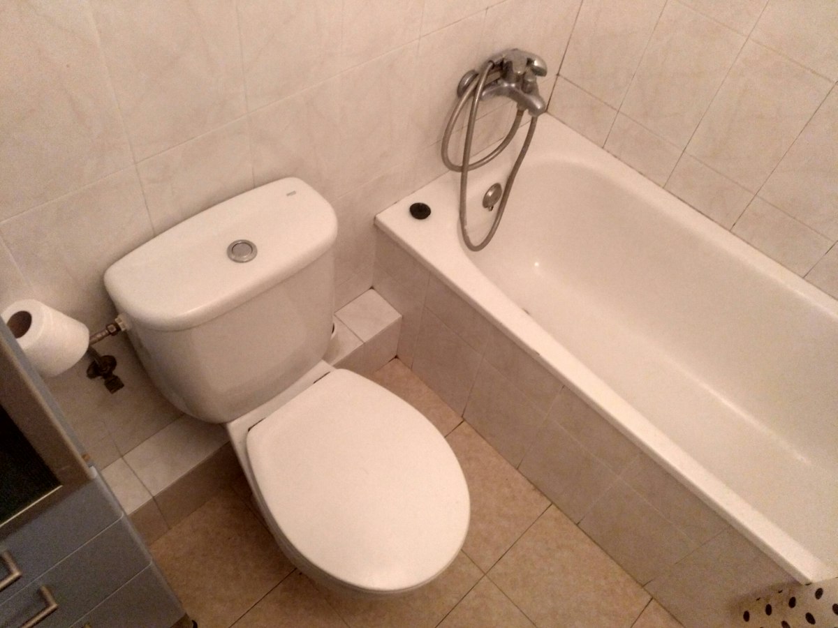Habitación amueblada en piso compartido de 2 personas en Sants-Montjuïc · 3