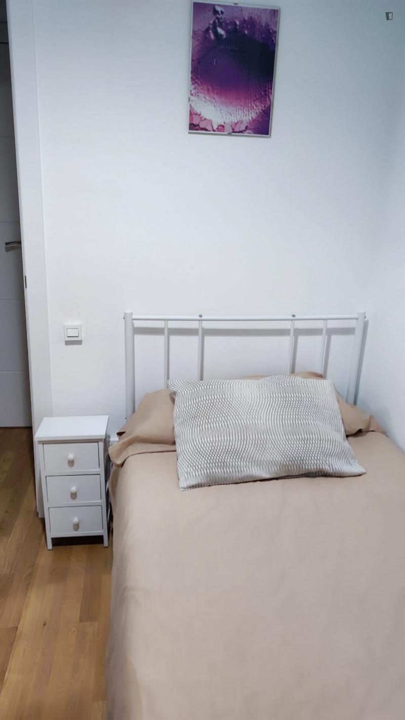 Habitación · Amueblado · Sants-Montjuïc