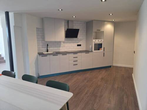Room in a 9-person shared flat in Sants-Montjuïc · 2