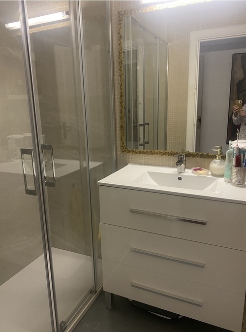 Room in a 4-person shared flat in Sarrià–Sant Gervasi · 4