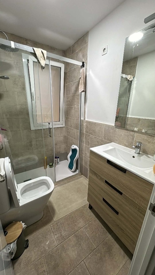 Habitación en piso compartido de 3 personas en Sant Martí · 3