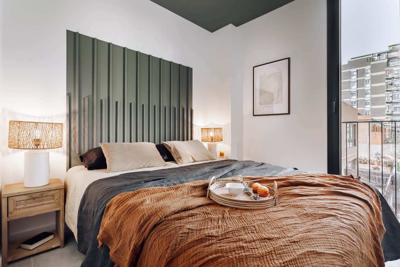 Furnished 2-bedroom flat in Eixample, 66 m² · 3