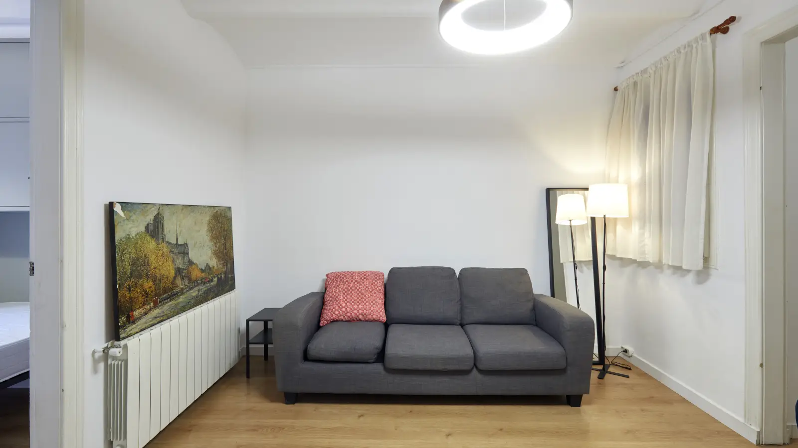 Furnished 3-bedroom flat in Eixample, 71 m² · 3