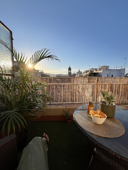 Room in a 2-person shared flat in Ciutat Vella · 2