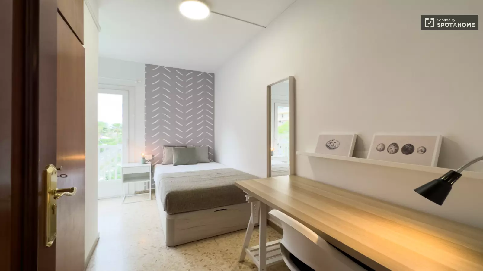 Habitación amueblada en piso compartido en Horta-Guinardó · 2
