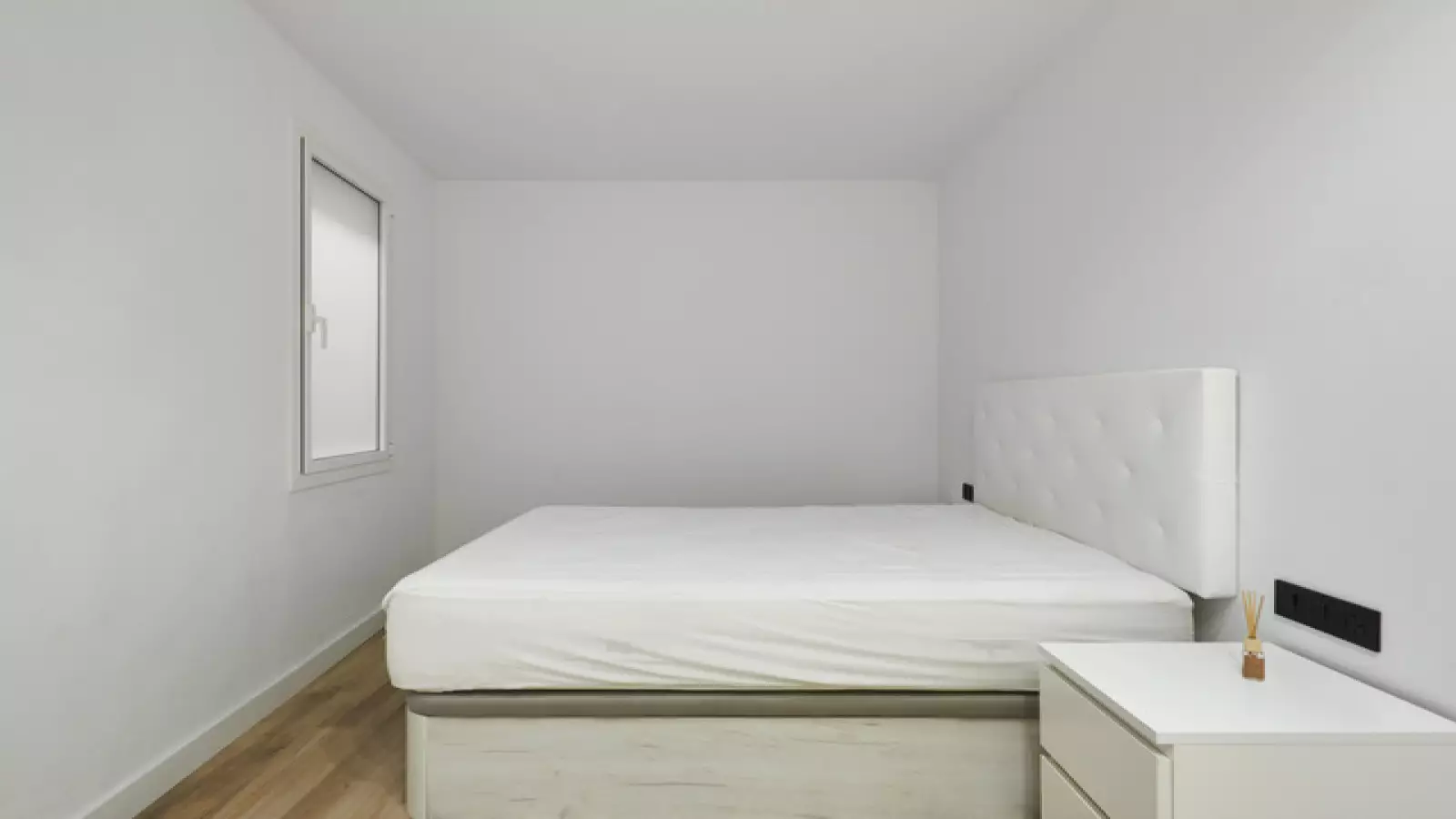 Piso de 1 dormitorio amueblado en Ciutat Vella, 65 m² · 4