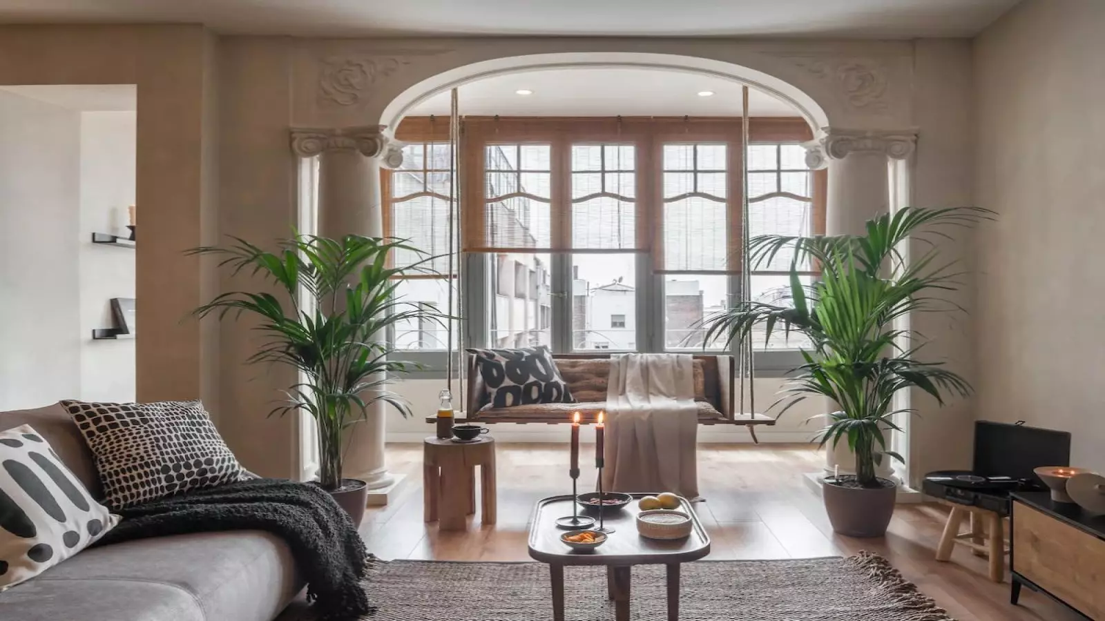 Furnished 3-bedroom flat in Eixample, 90 m² · 2