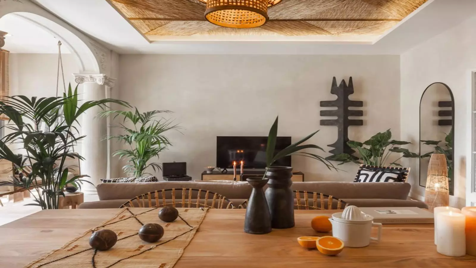 Furnished 3-bedroom flat in Eixample, 90 m² · 3