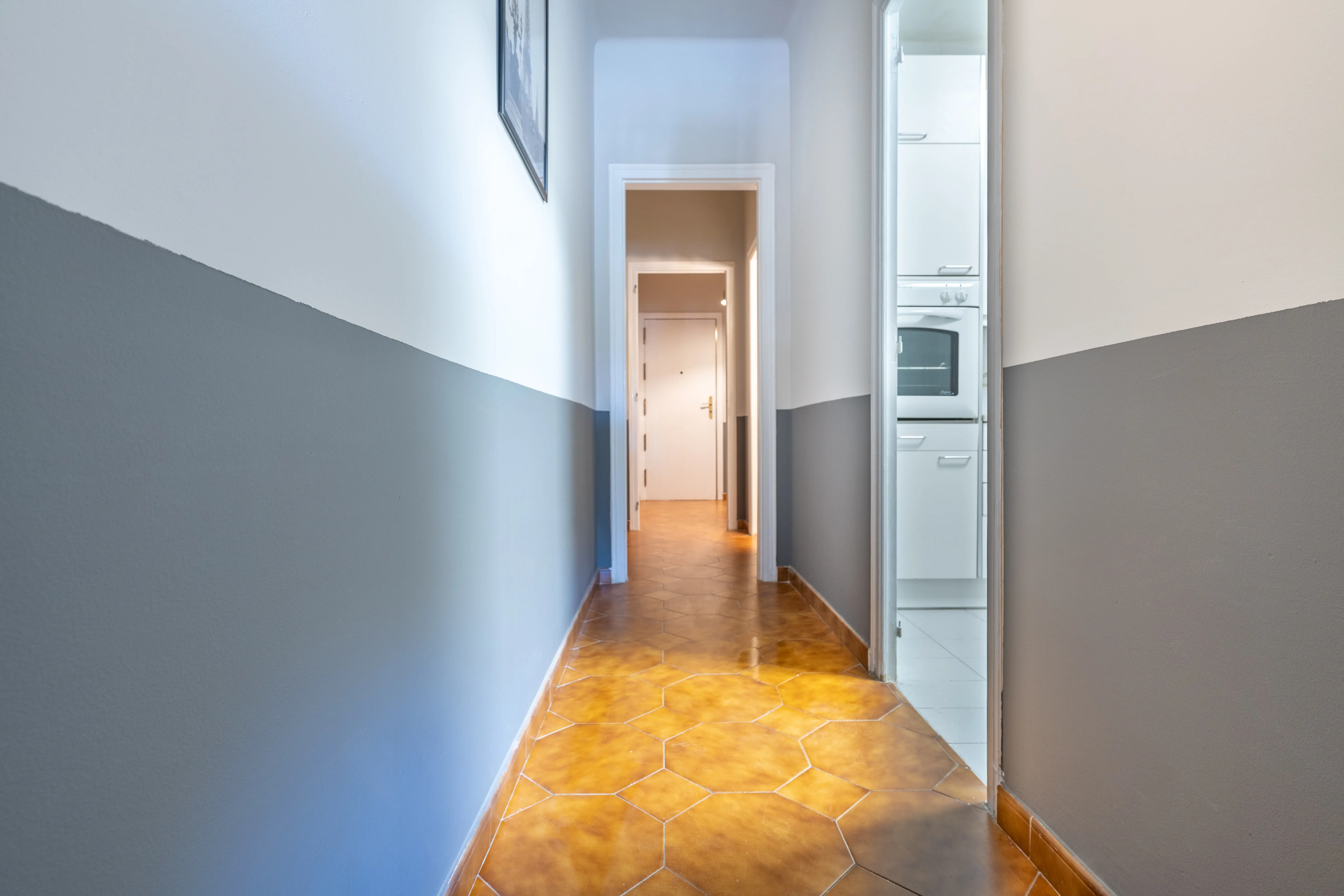 Habitación amueblada en piso compartido en Gràcia