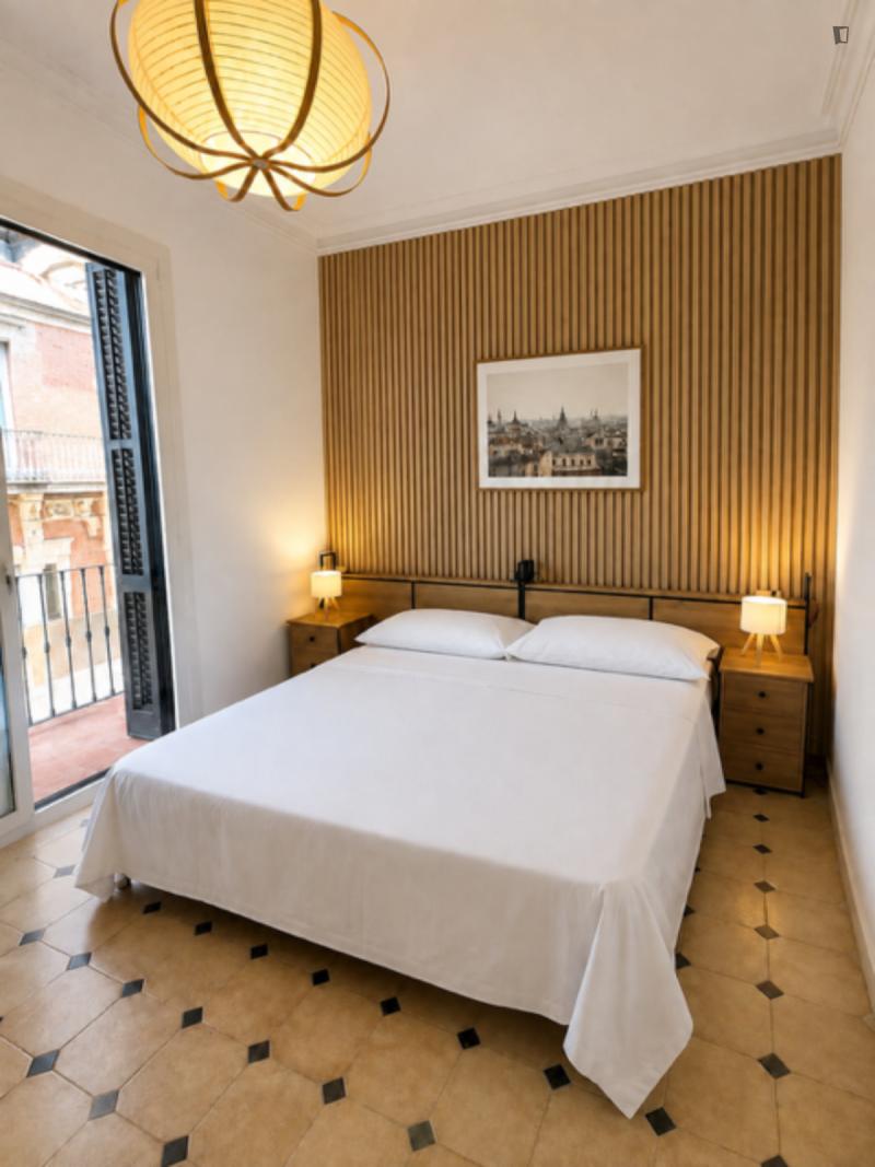 Furnished 2-bedroom flat in Eixample · 2