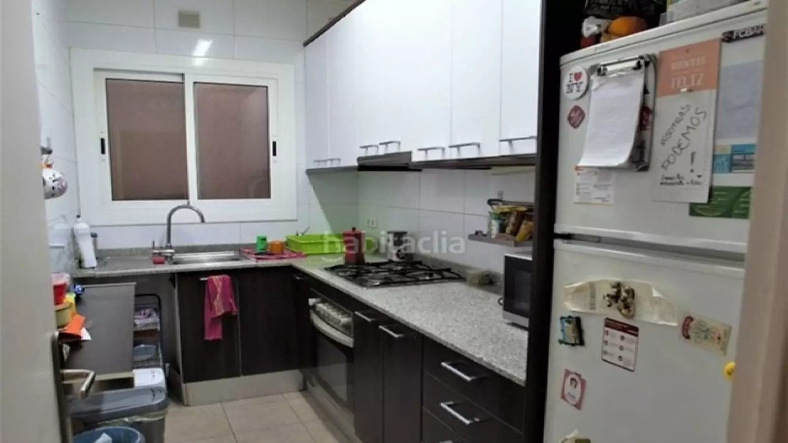 Habitación amueblada en piso compartido en Eixample · 3