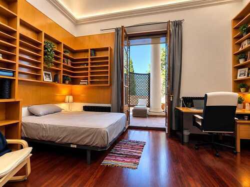 Room in a 6-person shared flat in Gràcia · 3