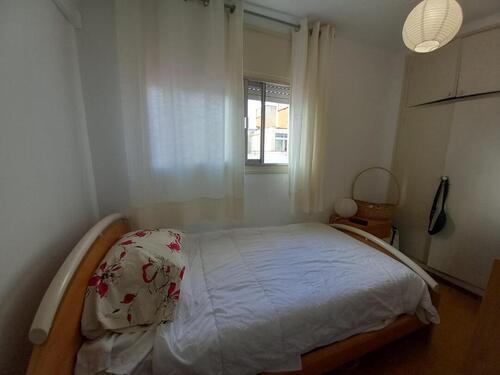 Room in a 3-person shared flat in Gràcia · 3