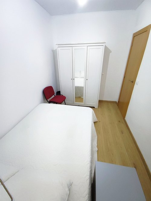 Room in a 4-person shared flat in Sant Andreu · 2