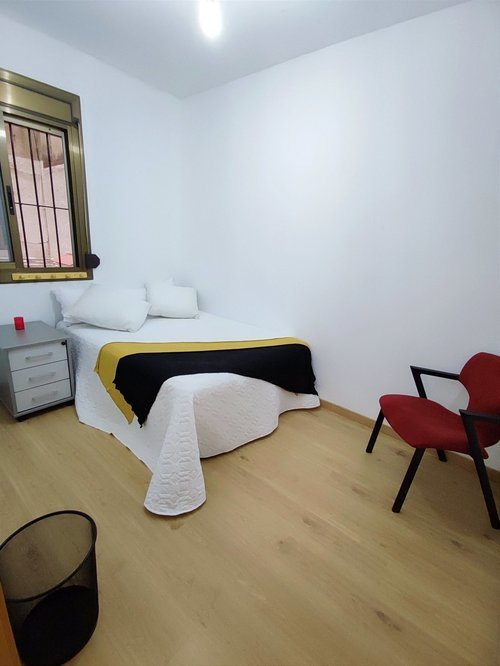 Room in a 4-person shared flat in Sant Andreu · 3