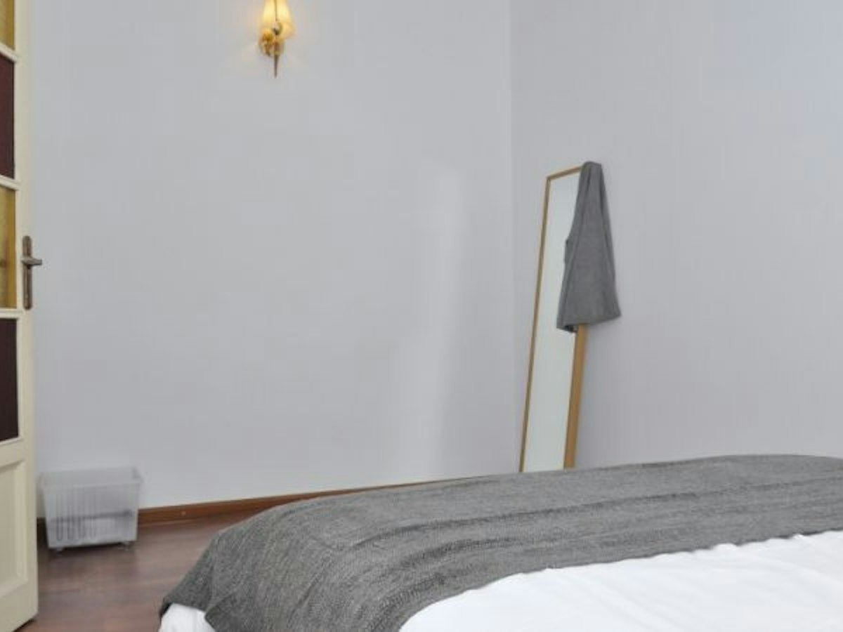 Furnished room in a 9-person shared flat in Gràcia · 4