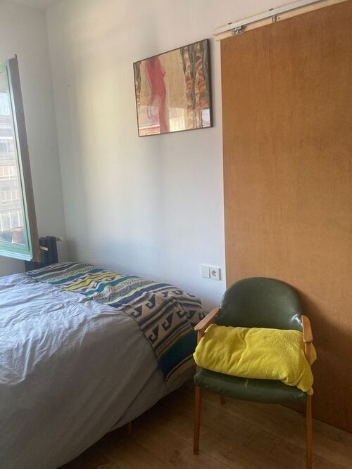 Room in a 3-person shared flat in Gràcia · 3