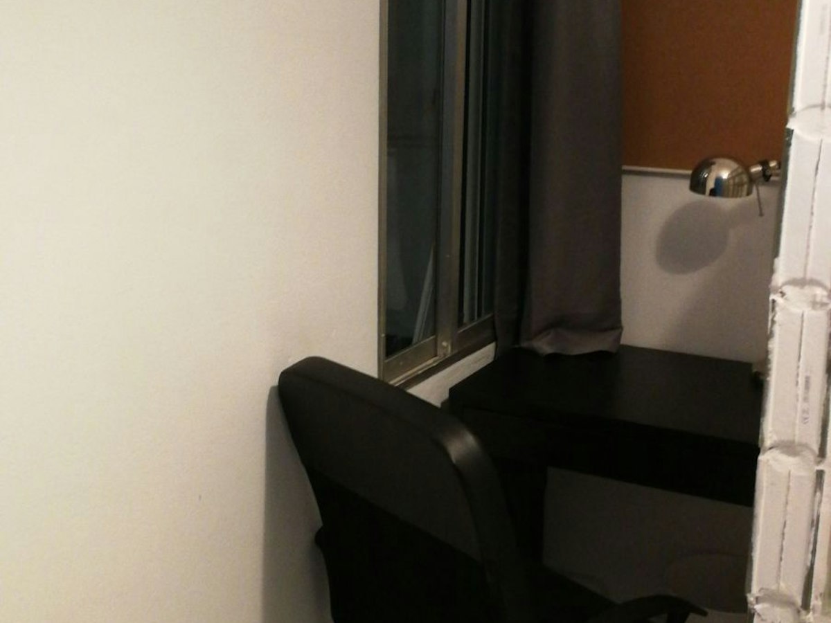 Furnished room in a 7-person shared flat in Sant Martí · 3