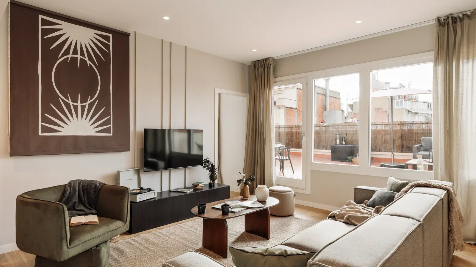 Furnished 2-bedroom flat in Eixample, 134 m² · 4
