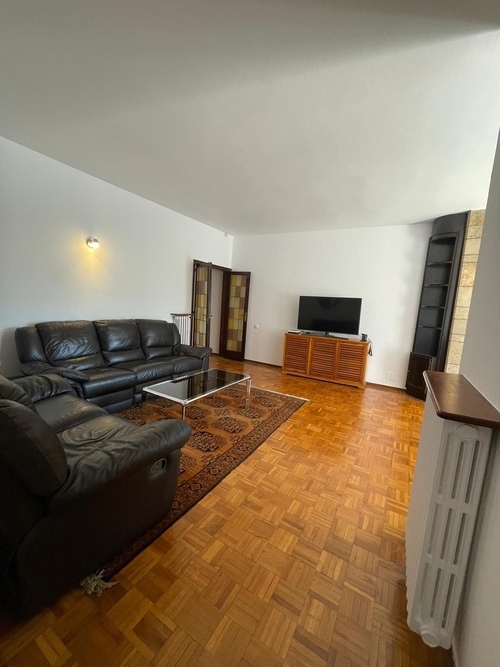 Habitación en piso compartido de 5 personas en Eixample · 4