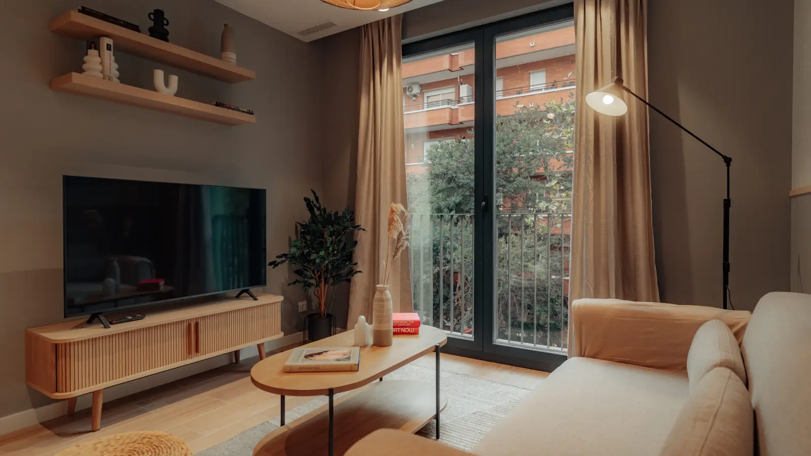 Furnished 1-bedroom flat in Eixample, 40 m² · 4