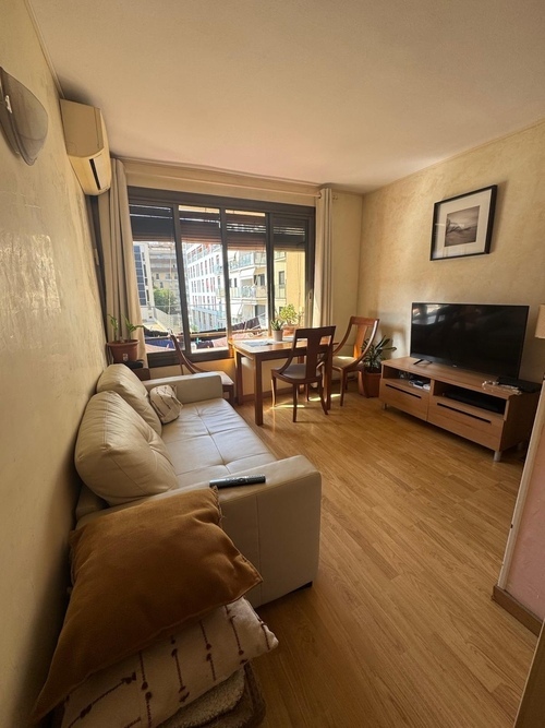 Room in a 2-person shared flat in Sant Martí · 4