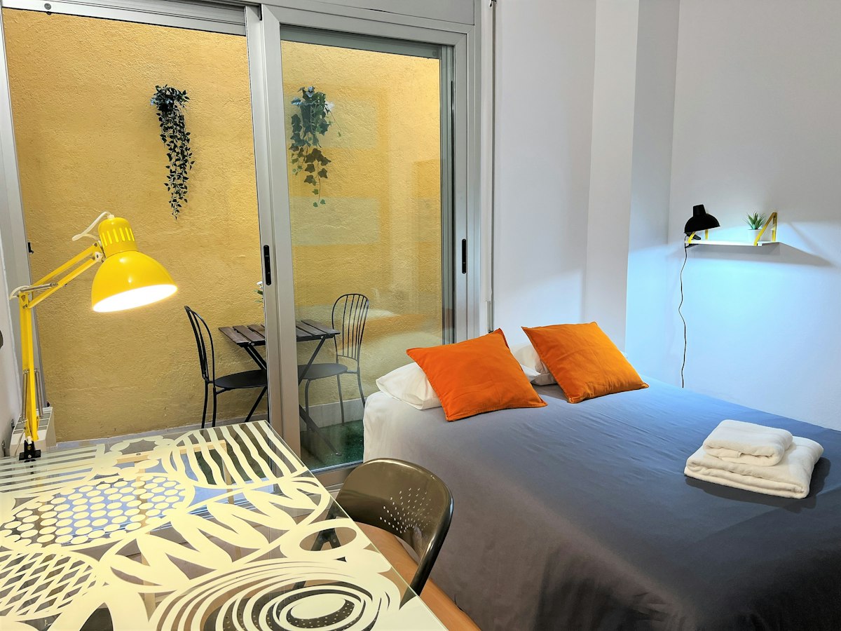 Habitación amueblada en piso compartido de 4 personas en Horta-Guinardó · 3