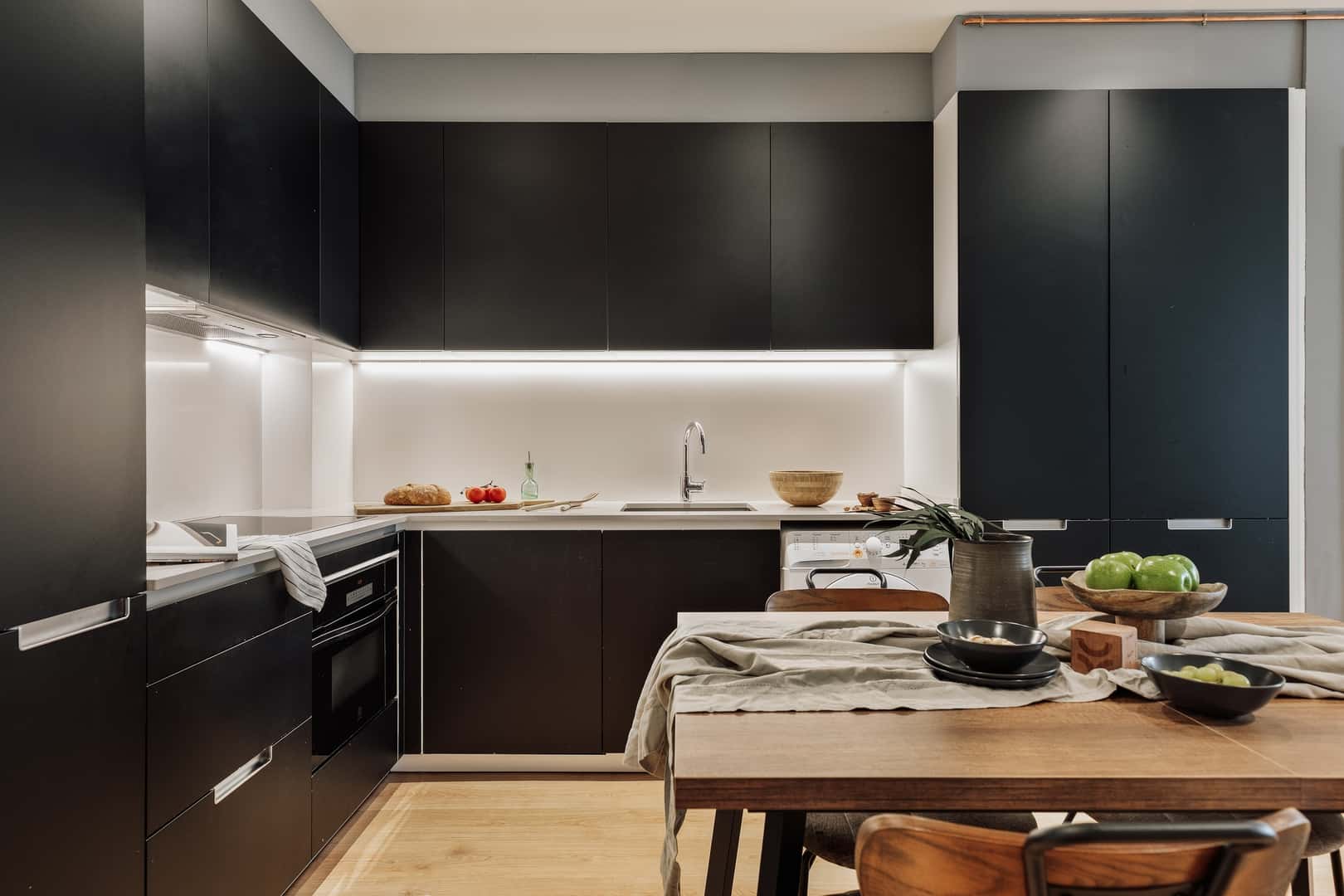 Furnished 2-bedroom flat in Eixample, 70 m² · 3