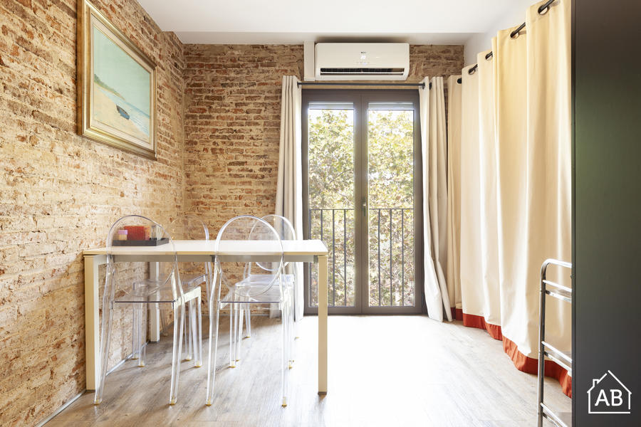 Furnished 2-bedroom flat in Ciutat Vella, 49 m² · 4