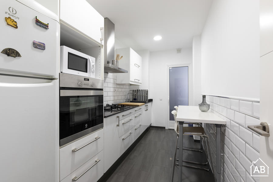 Piso de 4 dormitorios amueblado en Sant Martí, 76 m² · 4