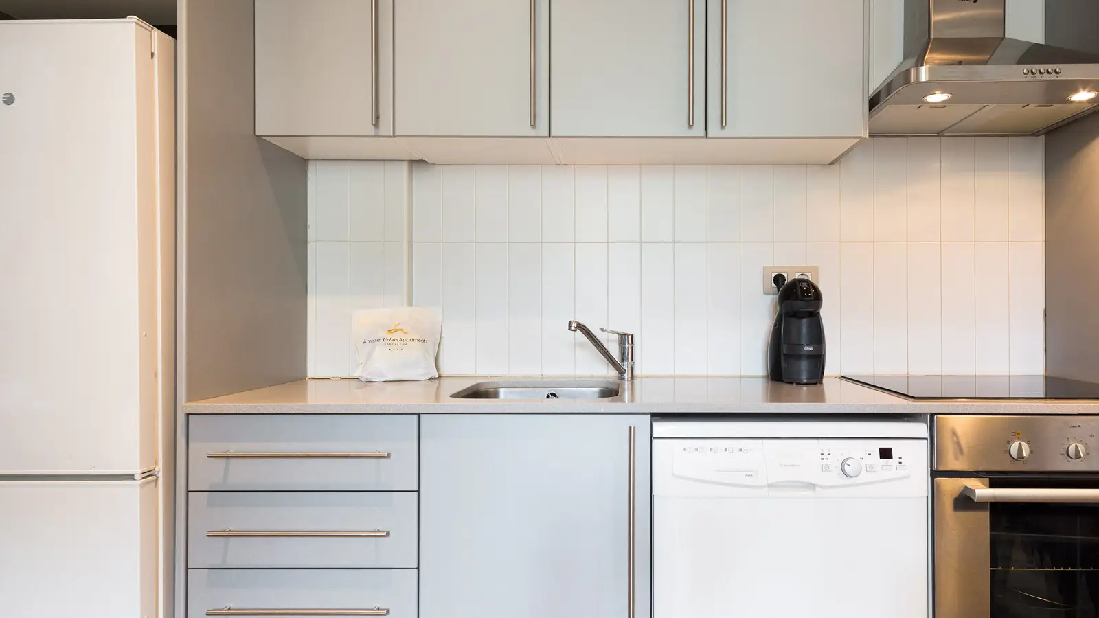 Furnished 2-bedroom flat in Eixample, 60 m² · 3