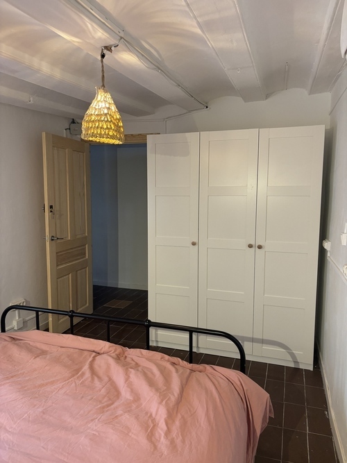Room in a 5-person shared flat in Ciutat Vella · 4