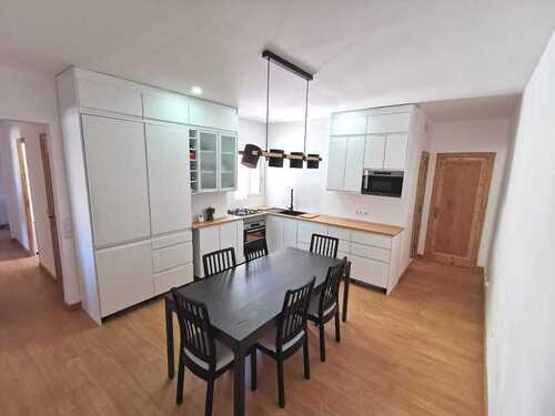 Room in a 2-person shared flat in Eixample · 4