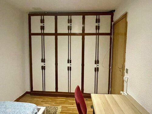 Room in a 3-person shared flat in Eixample · 2