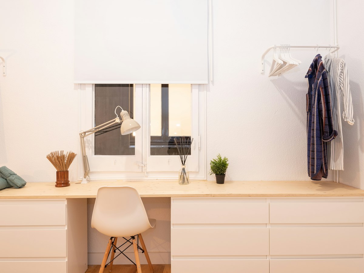 Habitación amueblada en piso compartido de 9 personas en Gràcia · 3