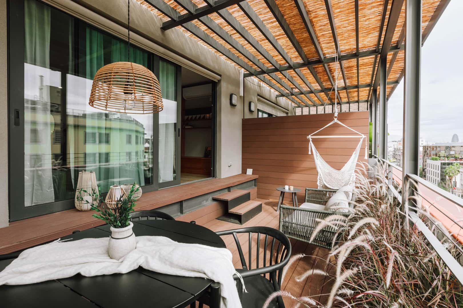 Furnished 2-bedroom flat in Eixample, 95 m² · 2