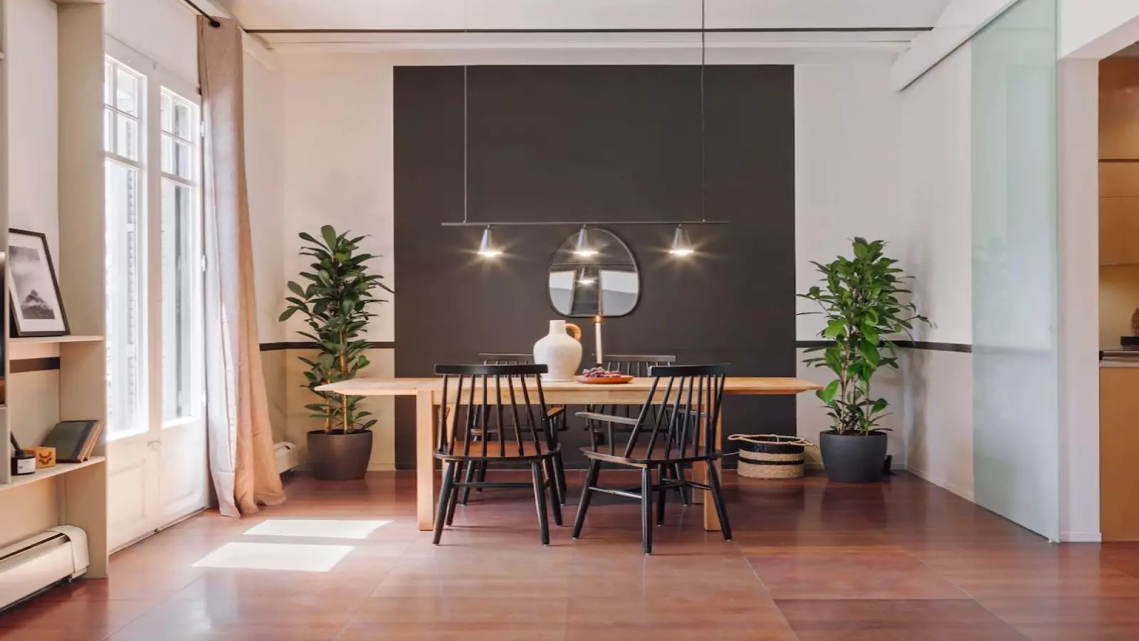 Furnished 2-bedroom flat in Eixample, 93 m² · 2