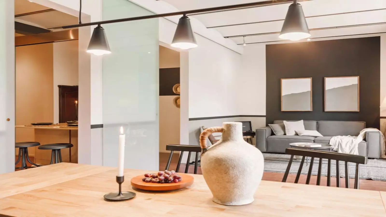 Furnished 2-bedroom flat in Eixample, 93 m² · 4