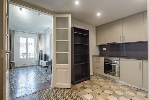 Room in a 4-person shared flat in Ciutat Vella · 2