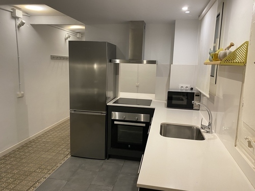 Room in a 2-person shared flat in Sants-Montjuïc · 3
