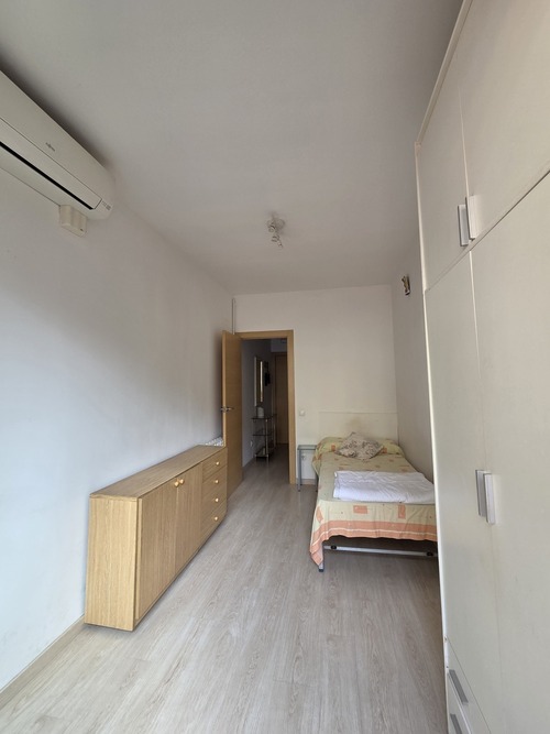 Habitación en piso compartido de 2 personas en Barcelona · 3